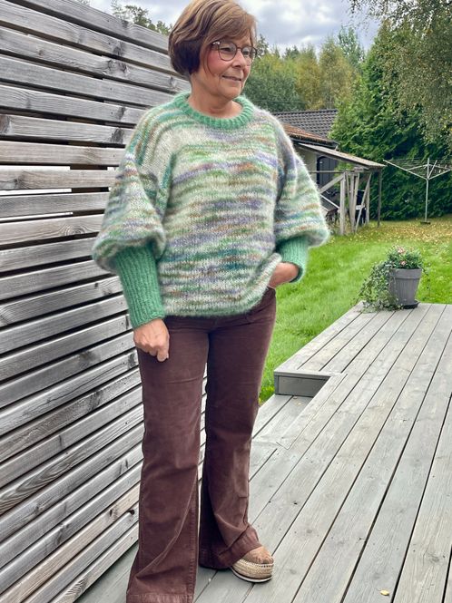 Hovedbilde Femina blusen. Oppskrift.