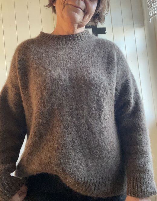 Hovedbilde Jaya Sweater. Garnpakke