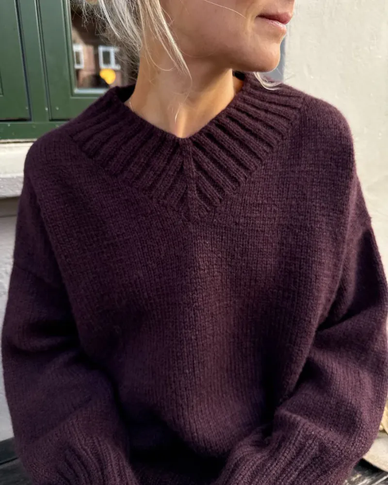 Hannah Sweater V-neck. Oppskrift