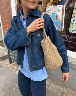 Julie Bag. Produktpakke. Fargen Lyng har kommet.
