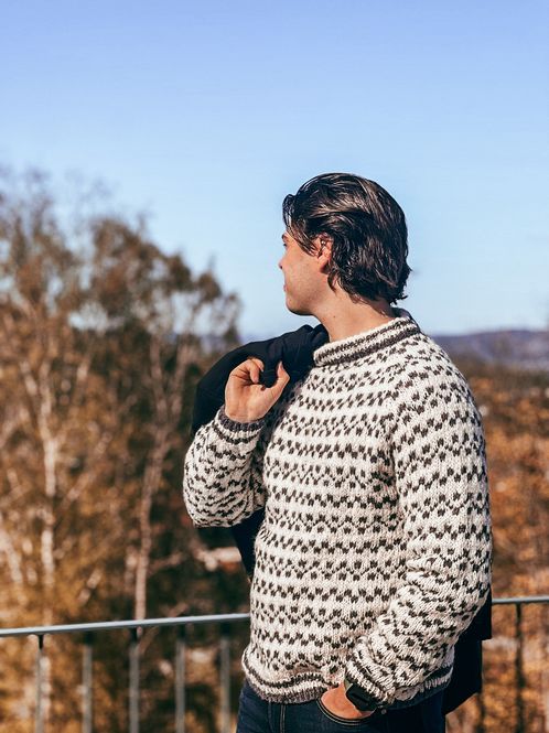 Hovedbilde KnitNorway Islender til herre. Oppskrift.