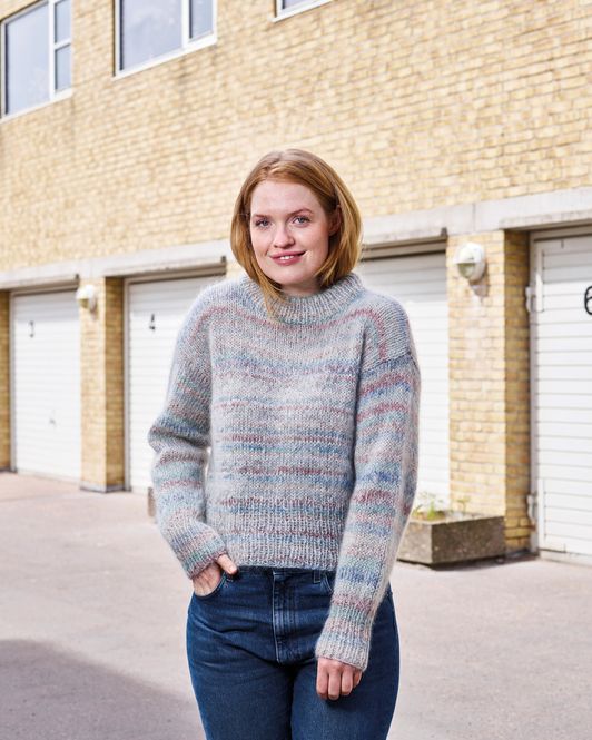 Hovedbilde Genser med Bella og Martha. Oppskrift.